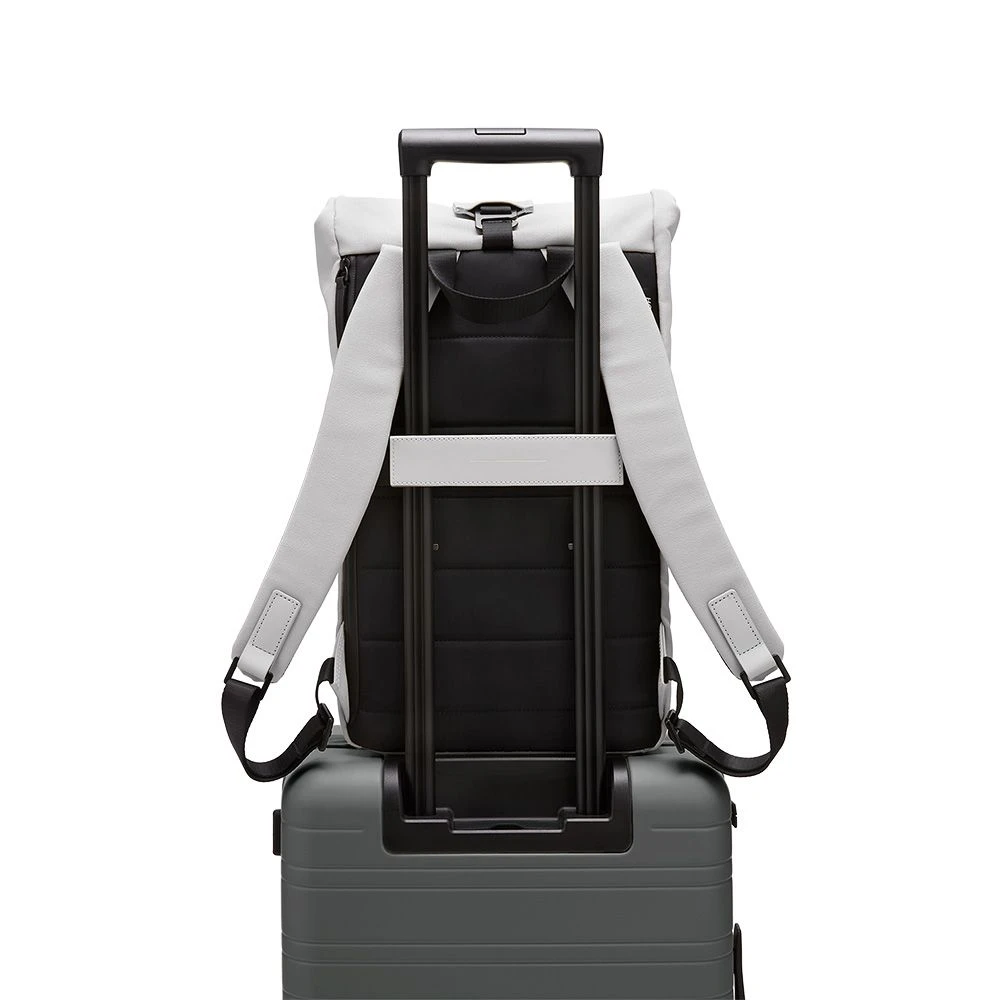 Horizn Studios SoFo Rolltop Backpack - Light Quartz Grey 6 Horizn Studios SoFo Rolltop Backpack - Light Quartz Grey - Image 4