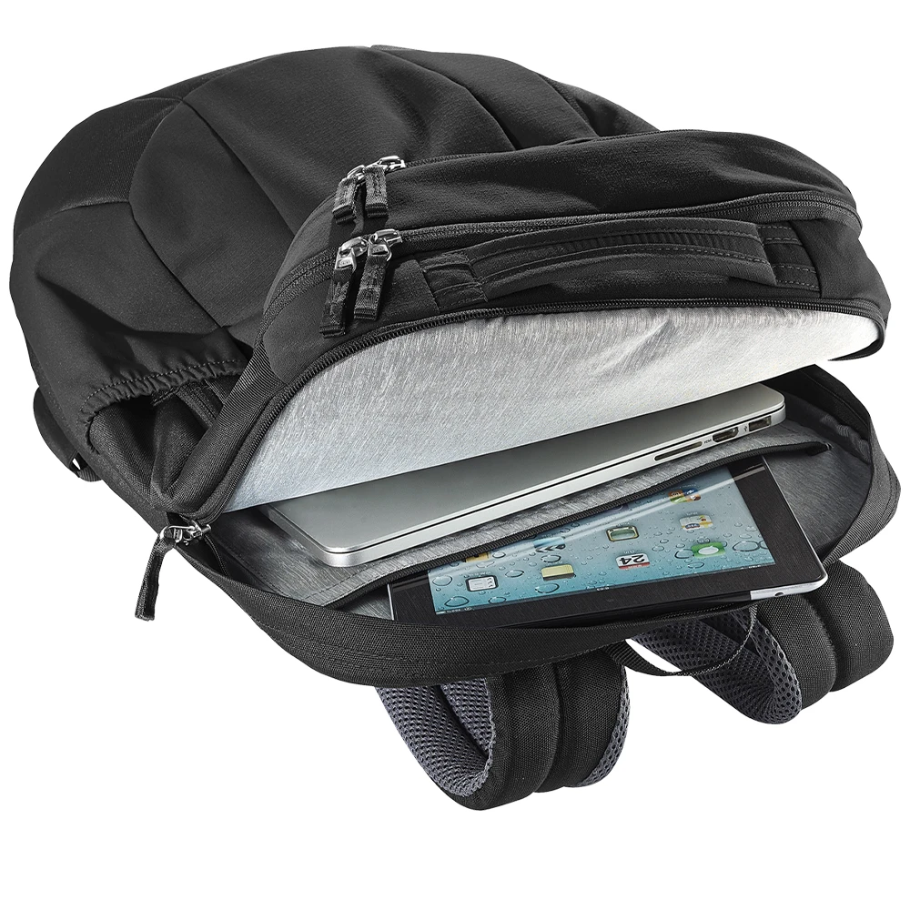 Deuter Daypack Giga - Black 9 Deuter Daypack Giga - Black - Image 7